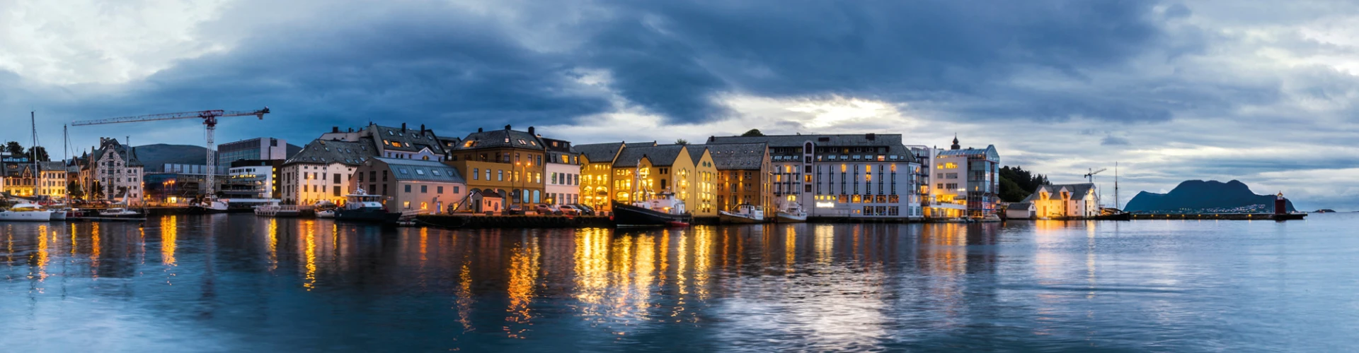 Aalesund 2000x700